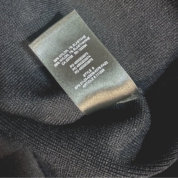 NWOT Aritzia Babaton Large Black Square Neck Sculpt Knit Cropped Longsleeve - Picture 10 of 10